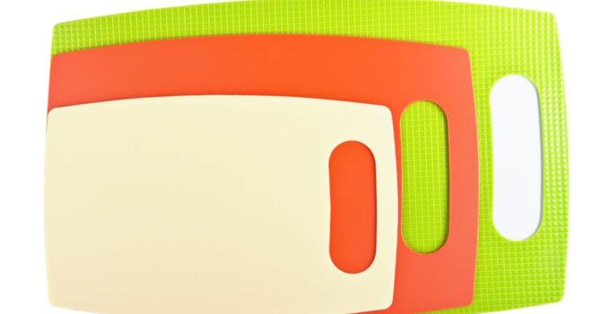 Weekly Kitchen Tips – Cutting Boards